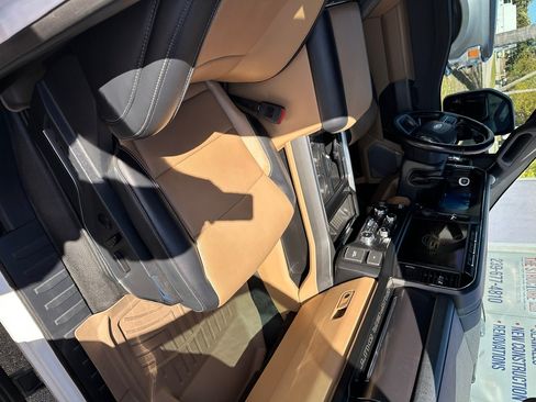 Used 2023 Ford F350 Lariat w/ Lariat Ultimate Package image 26