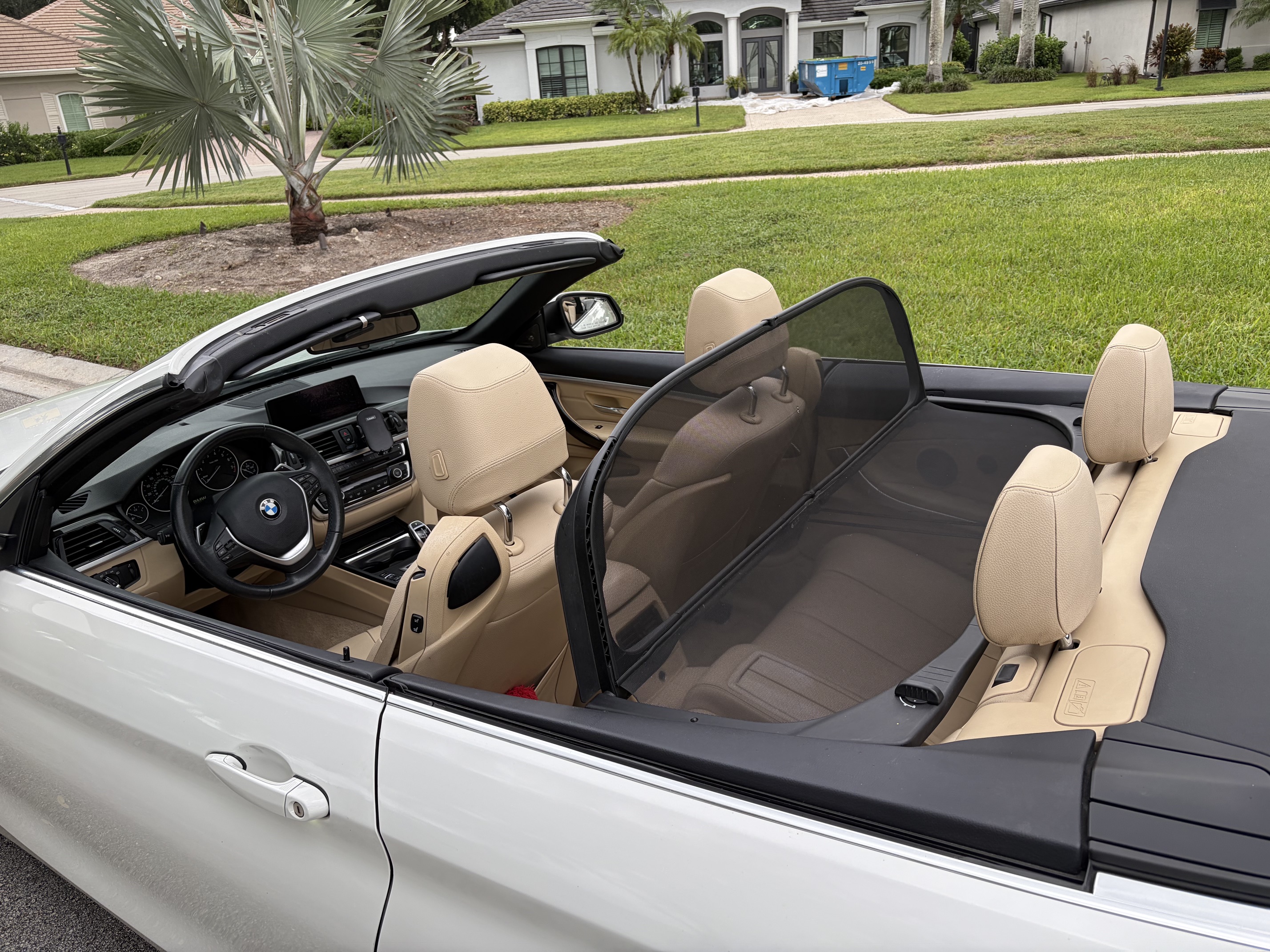 Used 2015 BMW 428i xDrive Convertible AWD/4WD image 2