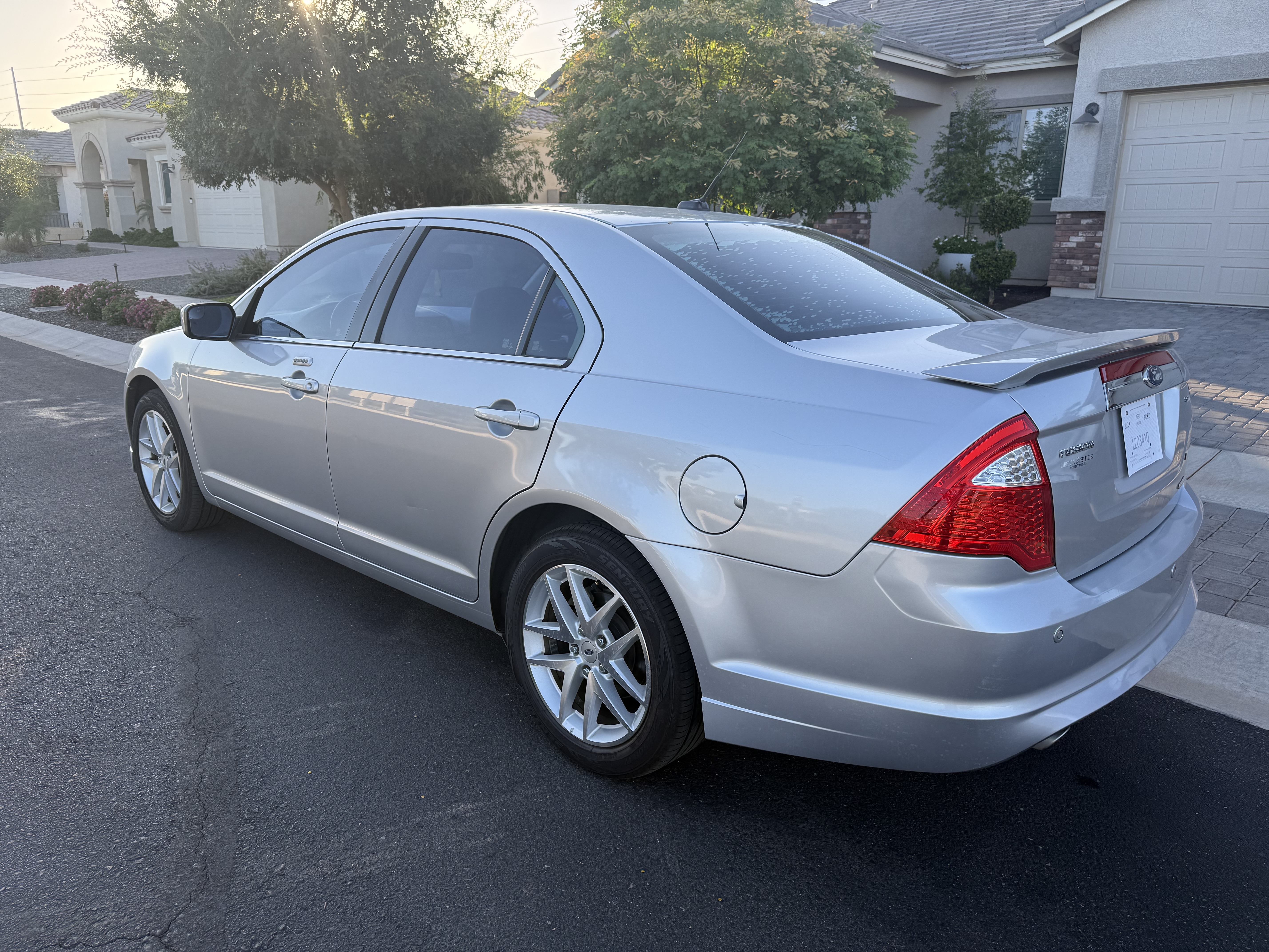 Used 2012 Ford Fusion SEL FWD image 8