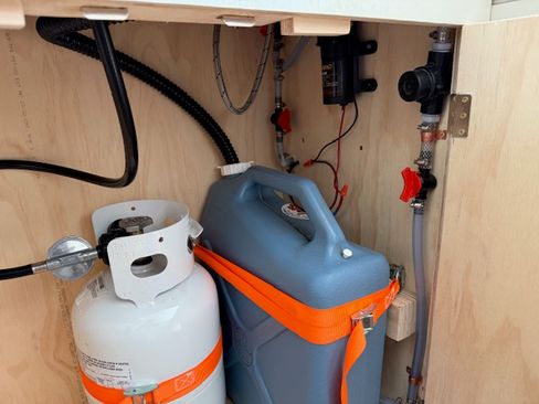 Used 2016 RAM ProMaster 1500 w/ Premium Appearance Group image 10