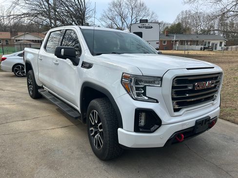 Used 2020 GMC Sierra 1500 AT4 w/ AT4 Premium Package AWD/4WD image 2