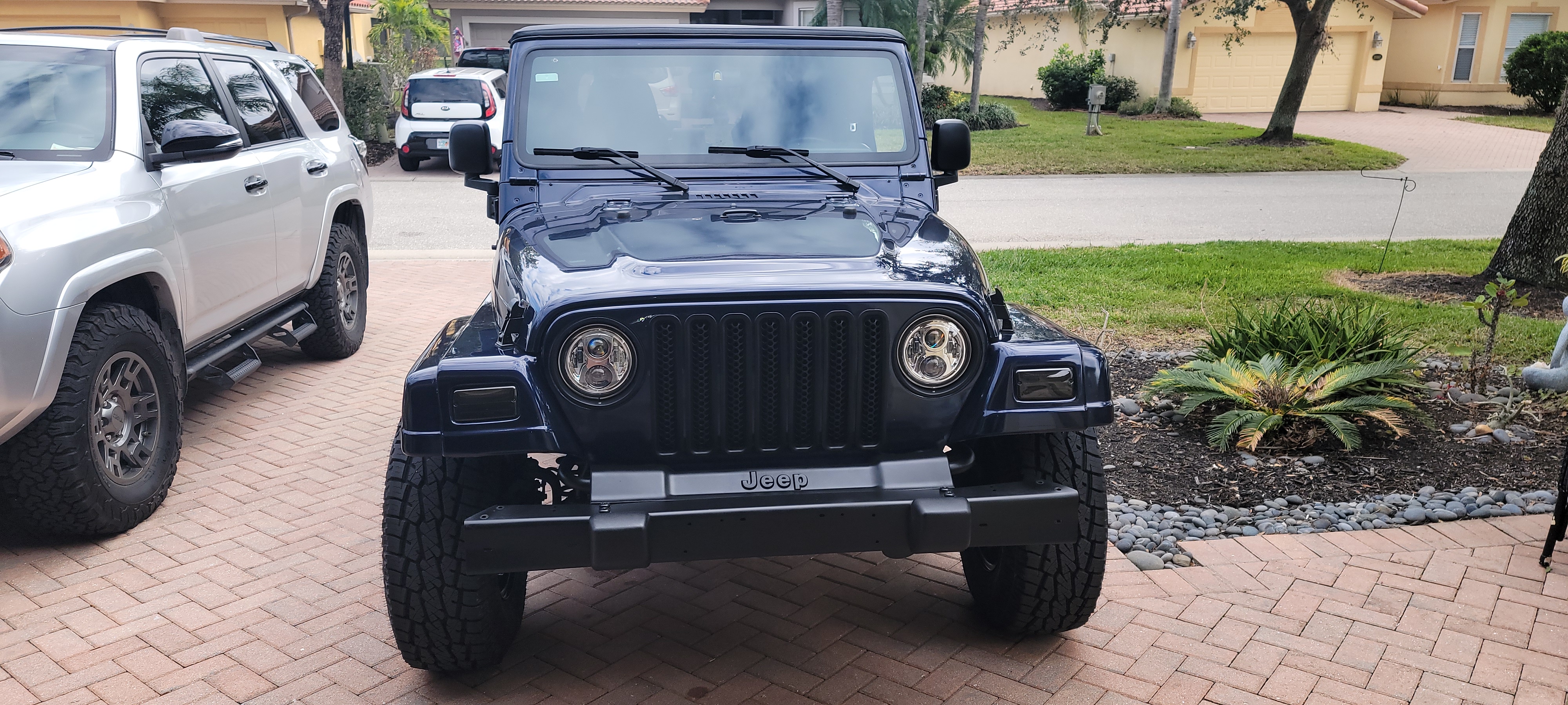 Used 2006 Jeep Wrangler X AWD/4WD image 16