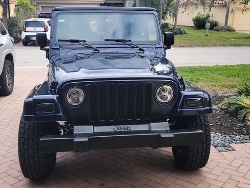 Used 2006 Jeep Wrangler X AWD/4WD image 16