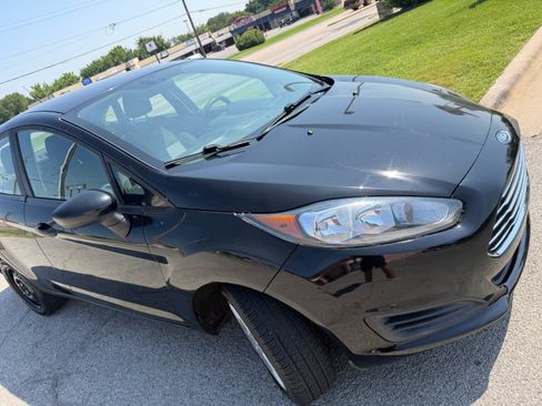 Used 2018 Ford Fiesta S FWD image 14