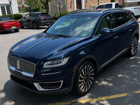 Used 2019 Lincoln Nautilus Black Label AWD/4WD image 5