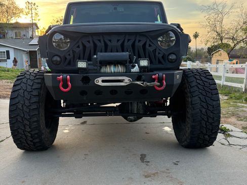 Used 2015 Jeep Wrangler Unlimited Sport w/ Quick Order Package 24S image 9