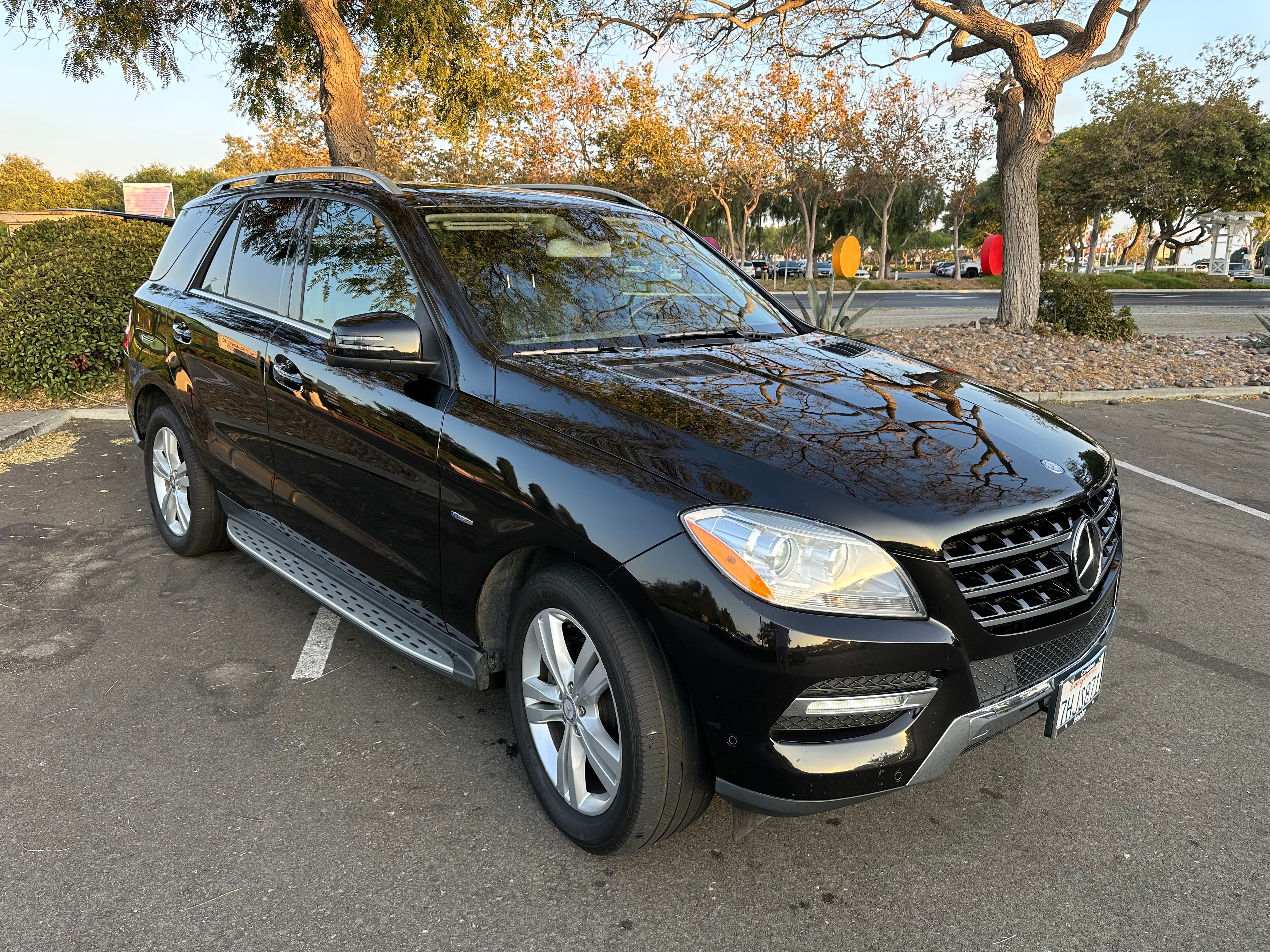 Used 2012 Mercedes-Benz ML 350 BlueTEC 4MATIC image 6