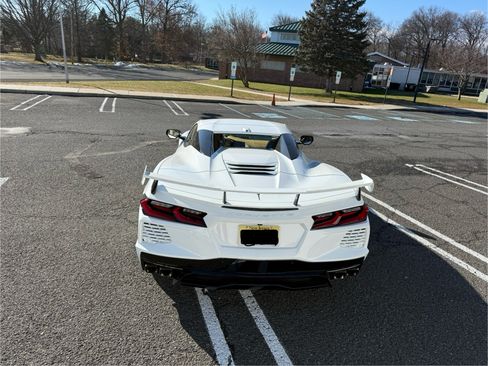 Used 2023 Chevrolet Corvette Stingray Premium Conv w/ Z51 Performance Package image 16