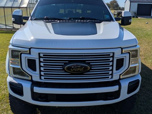 Used 2022 Ford F350 Lariat w/ Lariat Ultimate Package image 2