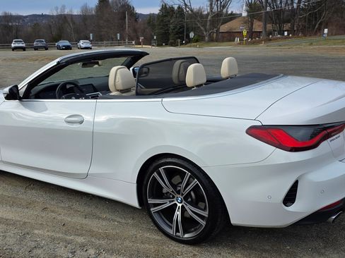 Used 2021 BMW 430i 430i Convertible 2D w/ Convenience Package image 5
