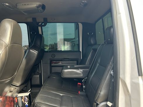 Used 2010 Ford F250 Lariat AWD/4WD image 9