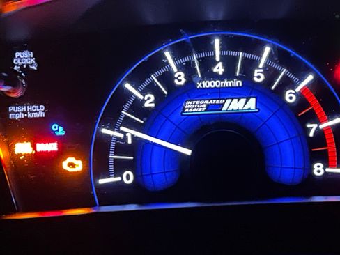 Used 2012 Honda Civic Hybrid Sedan image 12