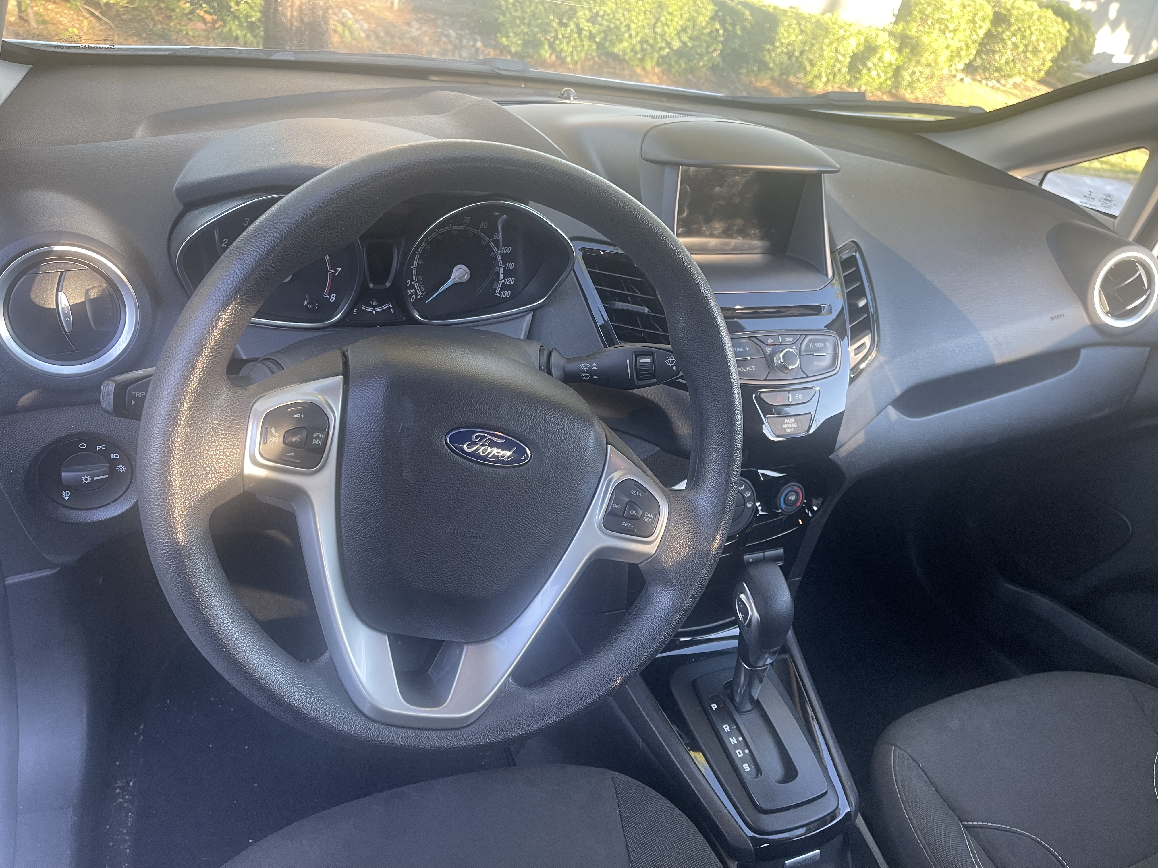 Used 2019 Ford Fiesta SE w/ Equipment Group 201A FWD image 9