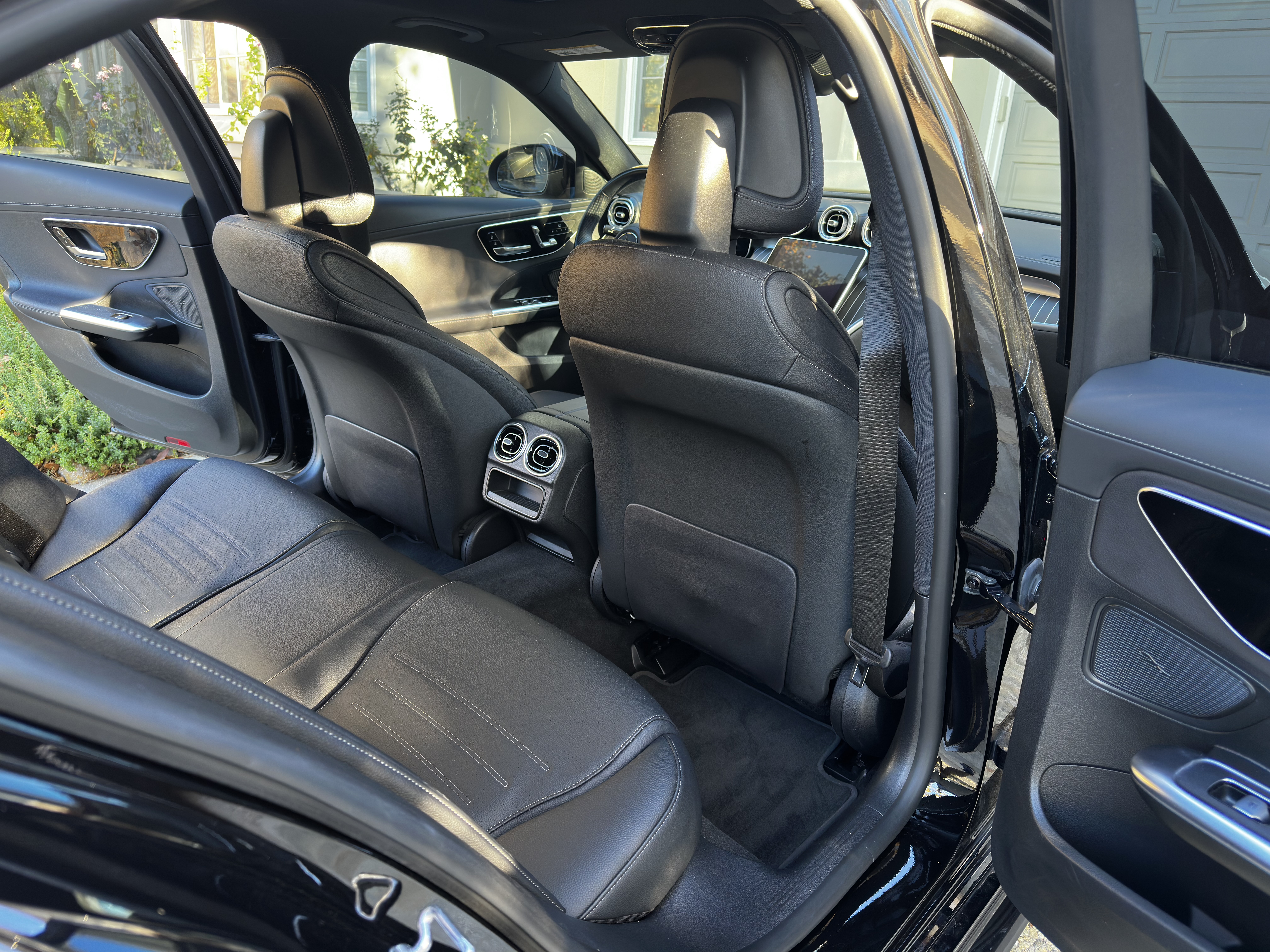 Used 2023 Mercedes-Benz C 300 Sedan image 18