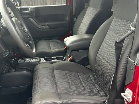 Used 2012 Jeep Wrangler Sport image 11