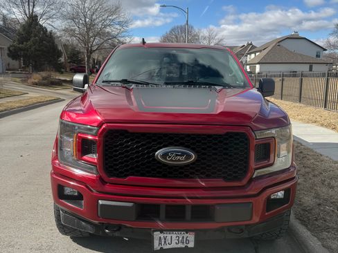 Used 2019 Ford F150 XLT w/ Equipment Group 302A Luxury image 16