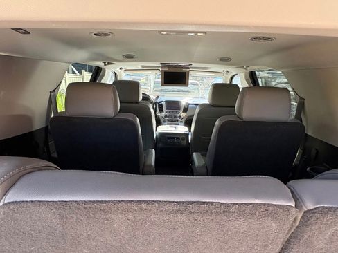 Used 2020 Chevrolet Tahoe LT image 13