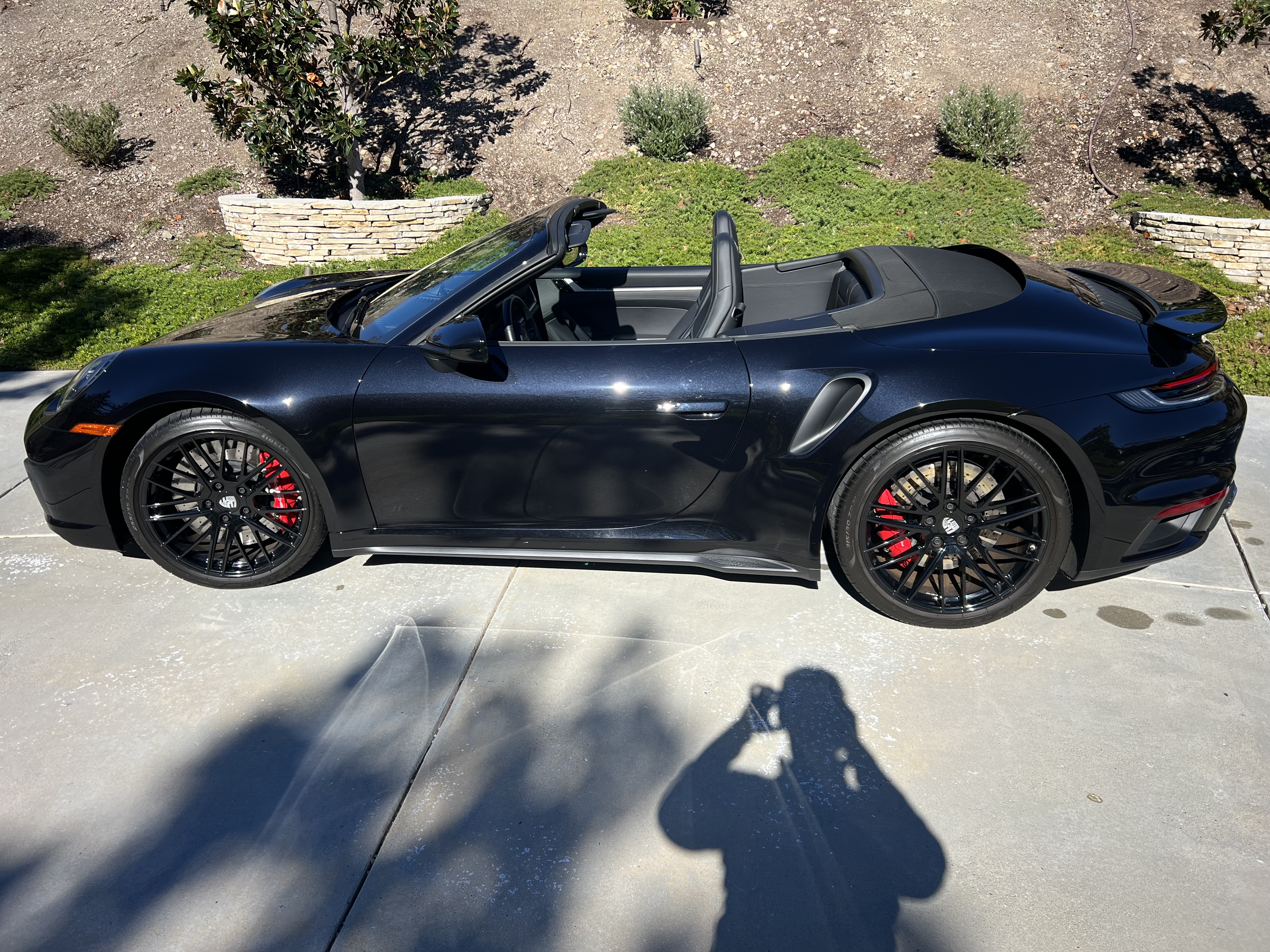 Used 2021 Porsche 911 4 Cabriolet AWD/4WD image 9