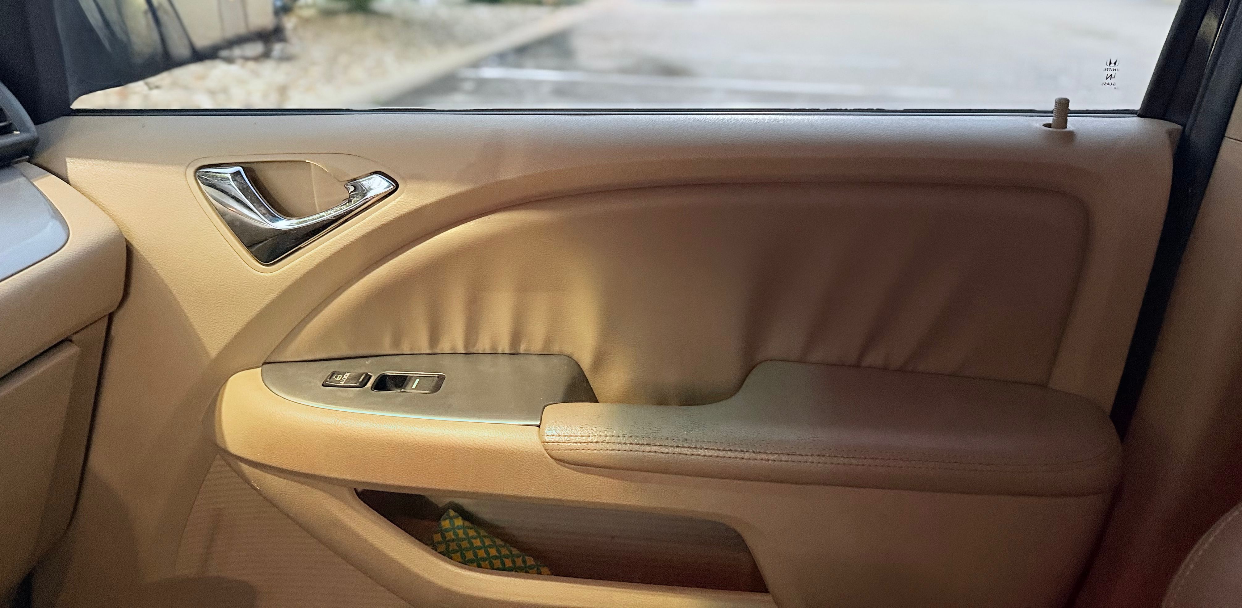 Used 2010 Honda Odyssey EX-L image 15