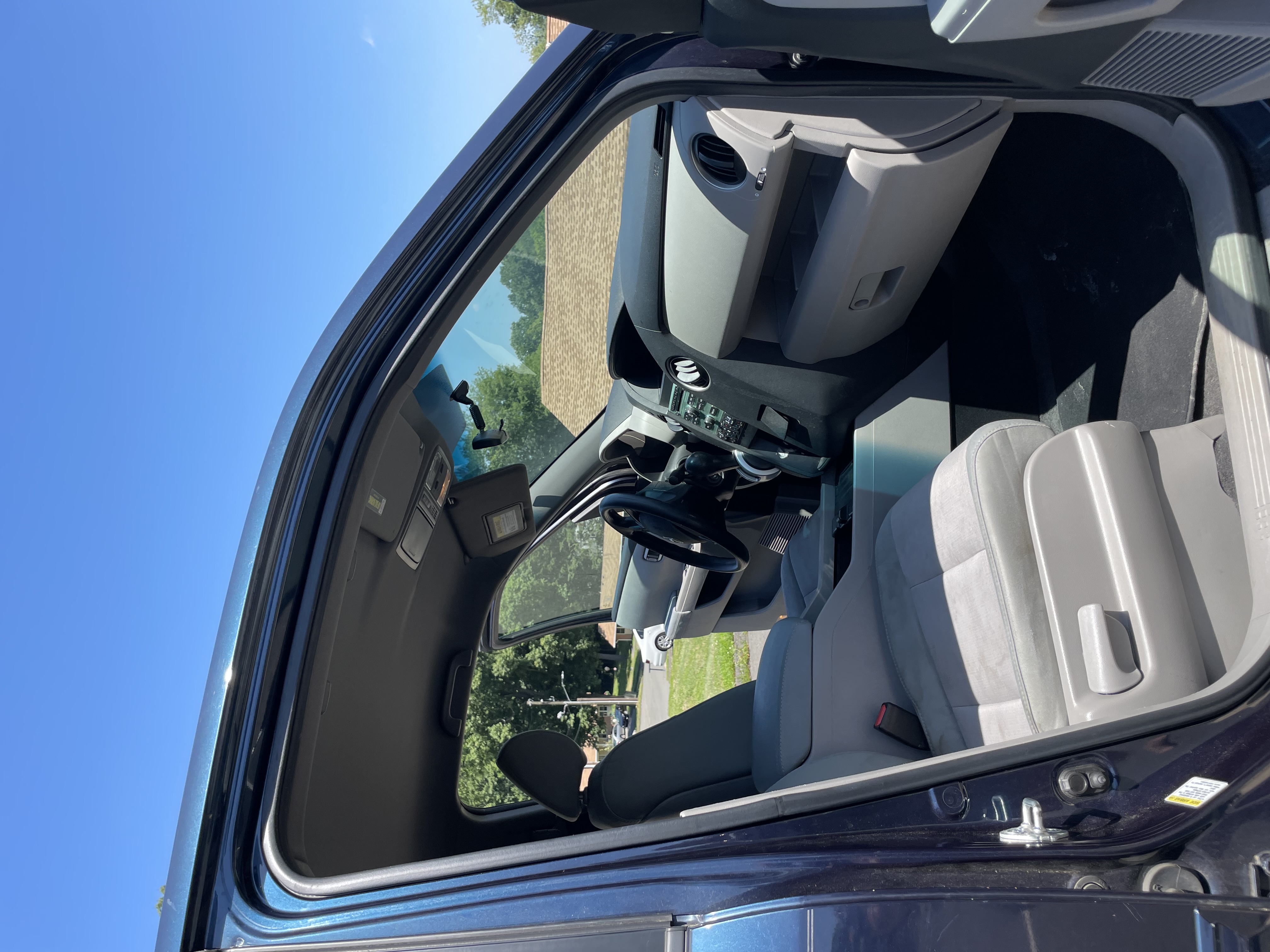 Used 2011 Honda Pilot EX image 8