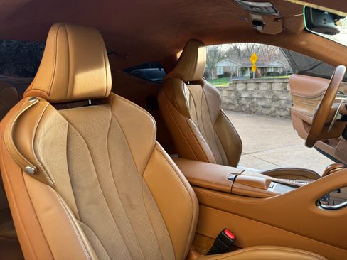 Used 2018 Lexus LC 500 500 Coupe 2D w/ Performance Package image 13