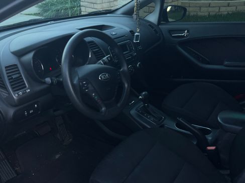 Used 2016 Kia Forte LX image 5