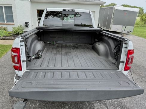 Used 2022 RAM 2500 Limited AWD/4WD image 25