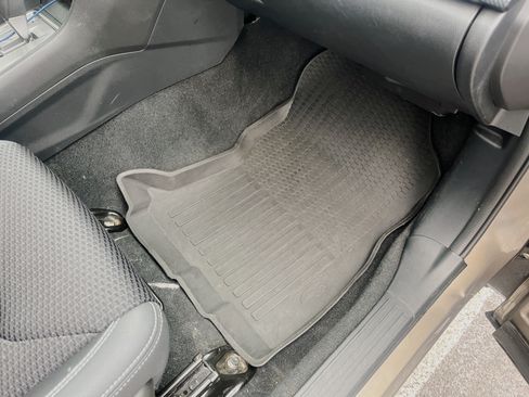 Used 2021 Subaru Forester Premium image 10