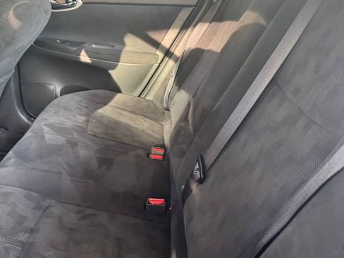 Used 2013 Nissan Sentra SV image 10