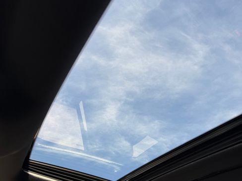 Used 2024 Toyota Tacoma TRD Off-Road image 20