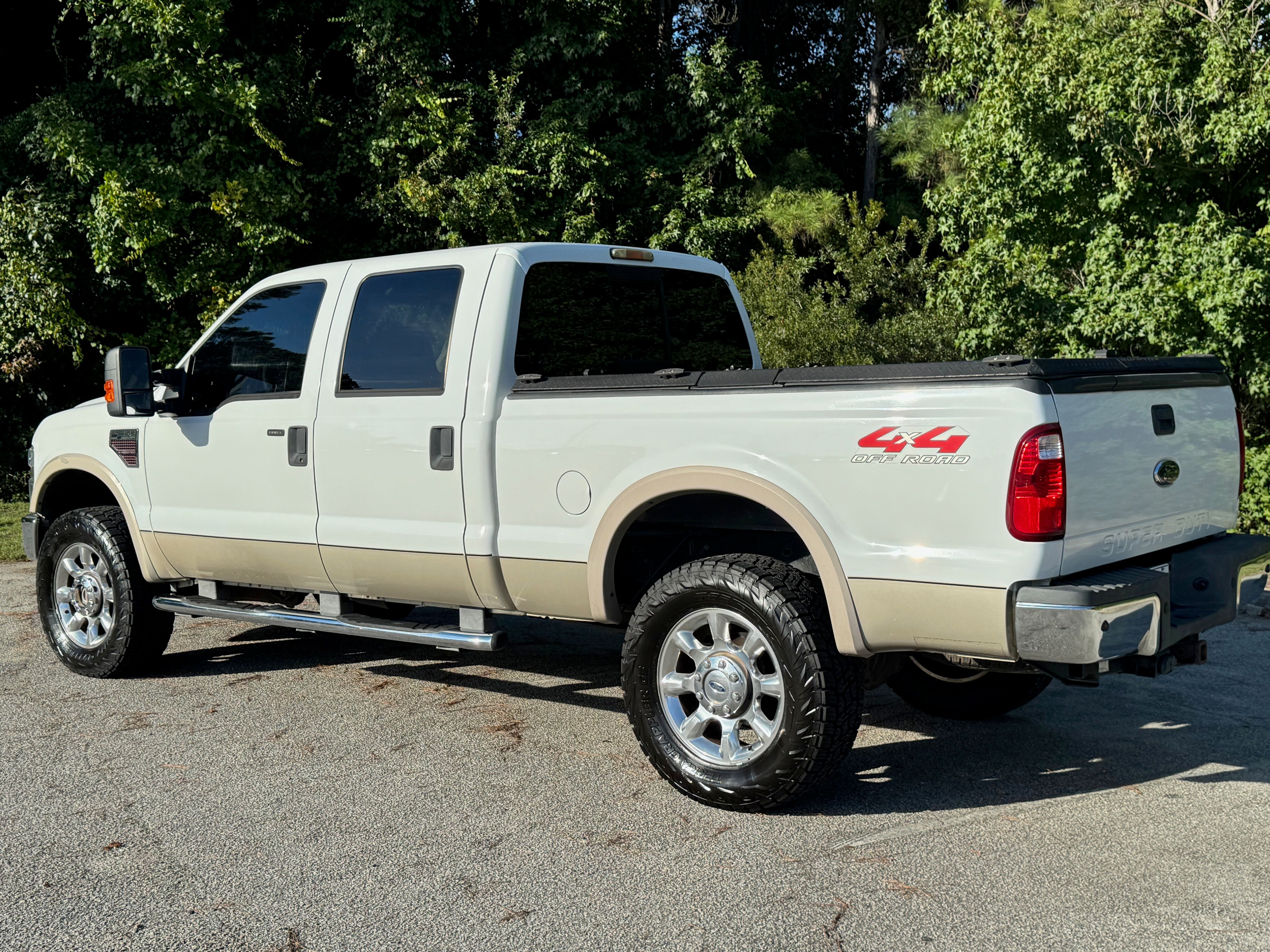 Used 2008 Ford F250 Lariat AWD/4WD image 5