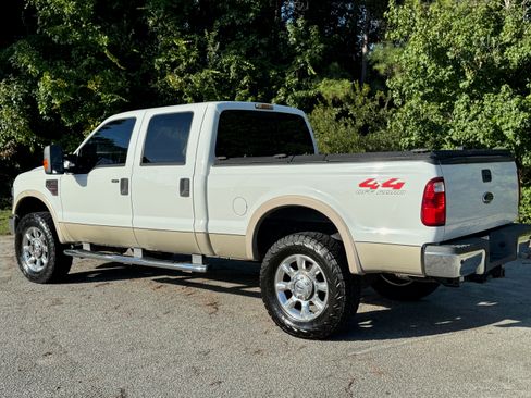 Used 2008 Ford F250 Lariat AWD/4WD image 5