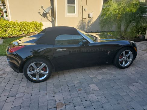 Used 2007 Pontiac Solstice GXP w/ Premium Package image 1