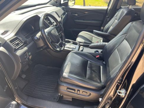 Used 2019 Honda Pilot Elite image 13