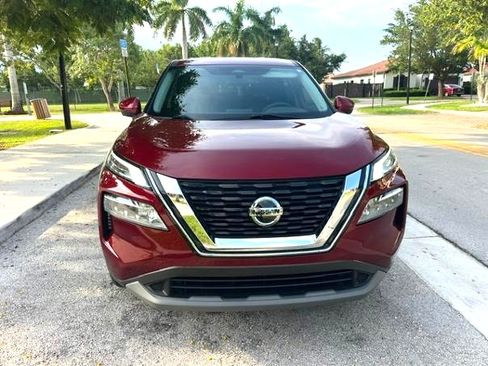 Used 2021 Nissan Rogue SV FWD image 12