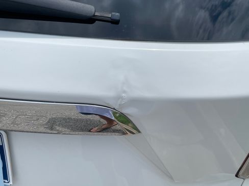 Used 2020 Ford Explorer Limited RWD image 16
