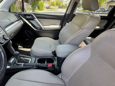 Used 2015 Subaru Forester 2.5i Touring w/ Popular Package #2 AWD/4WD image 8