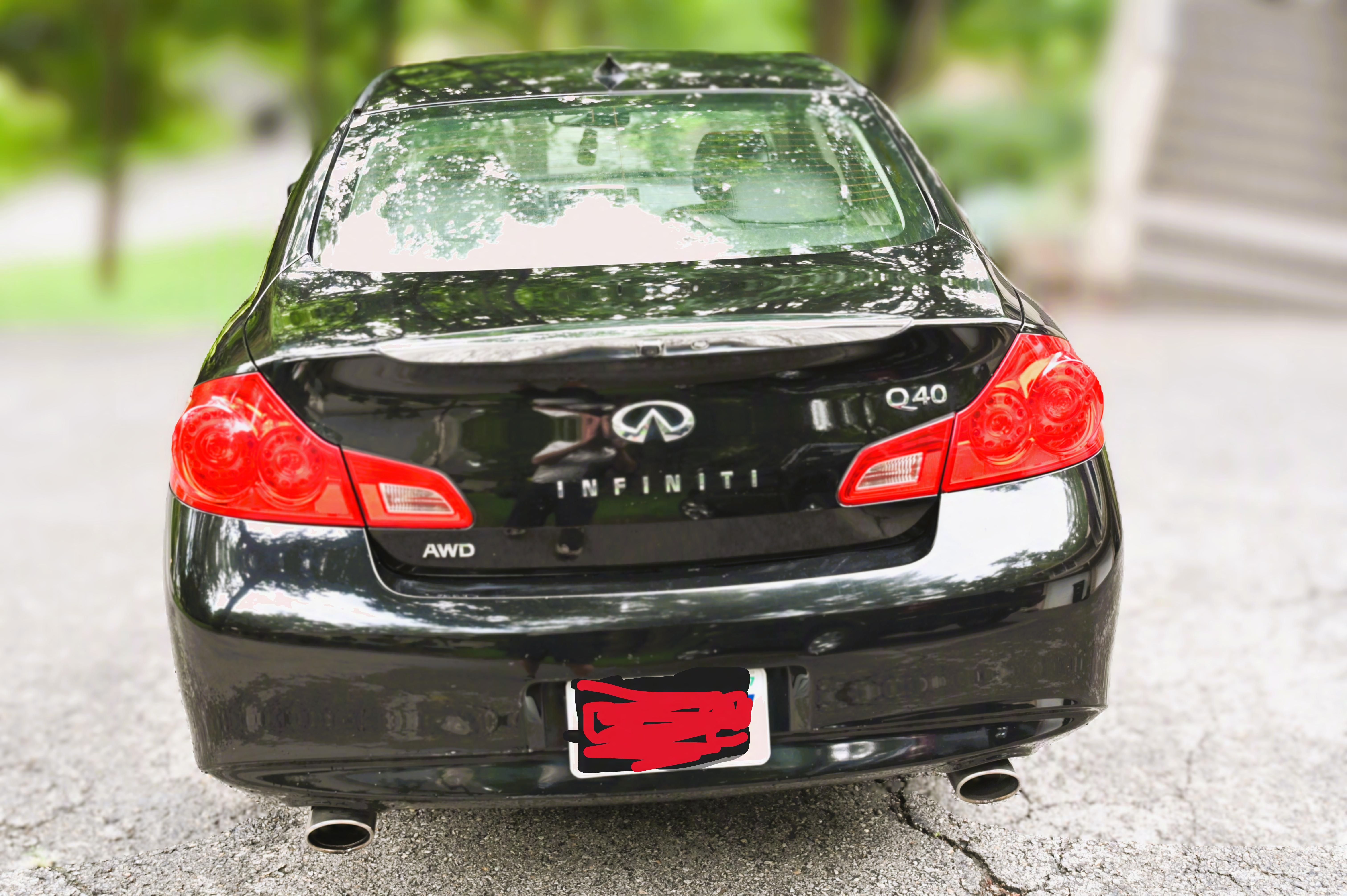 Used 2015 INFINITI Q40 AWD w/ Moonroof Package image 5