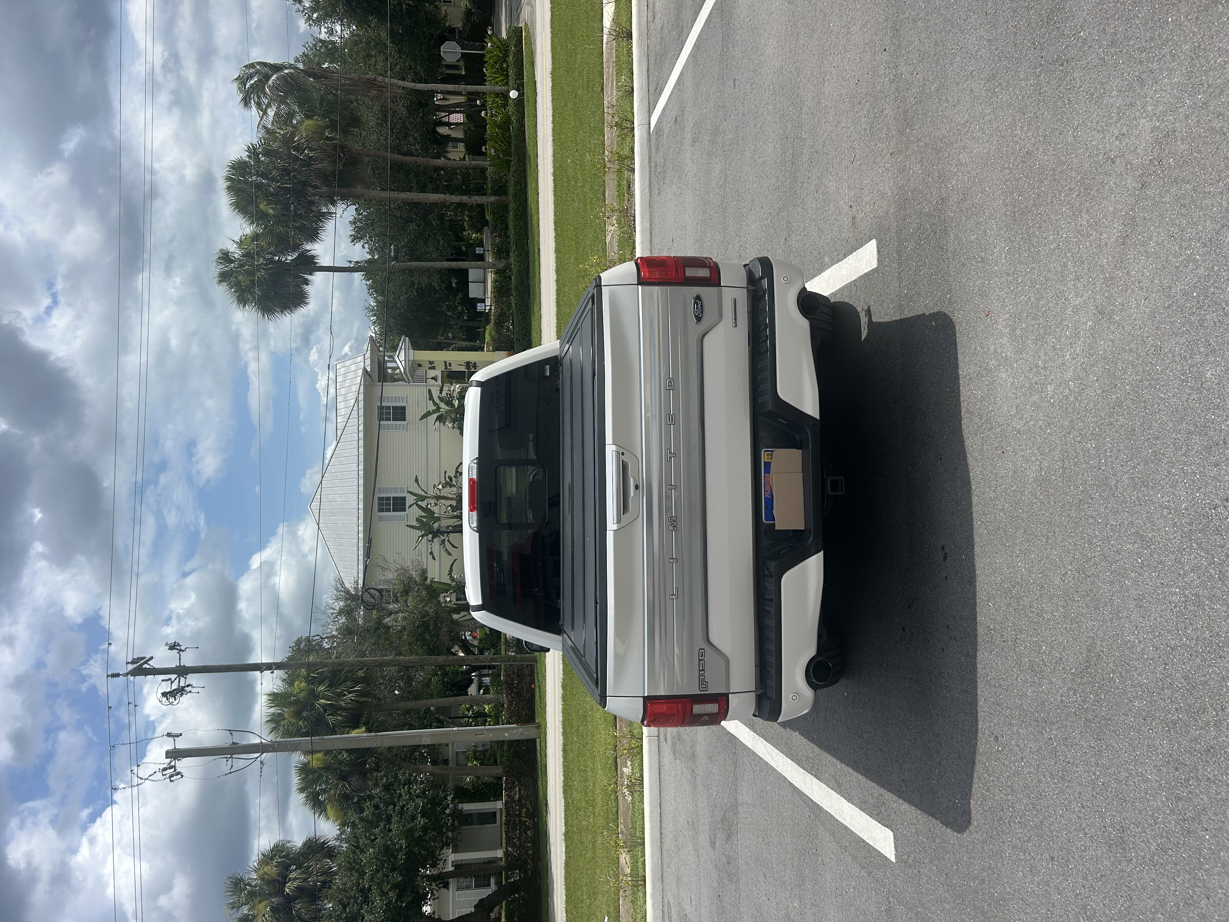 Used 2019 Ford F150 Limited AWD/4WD image 6