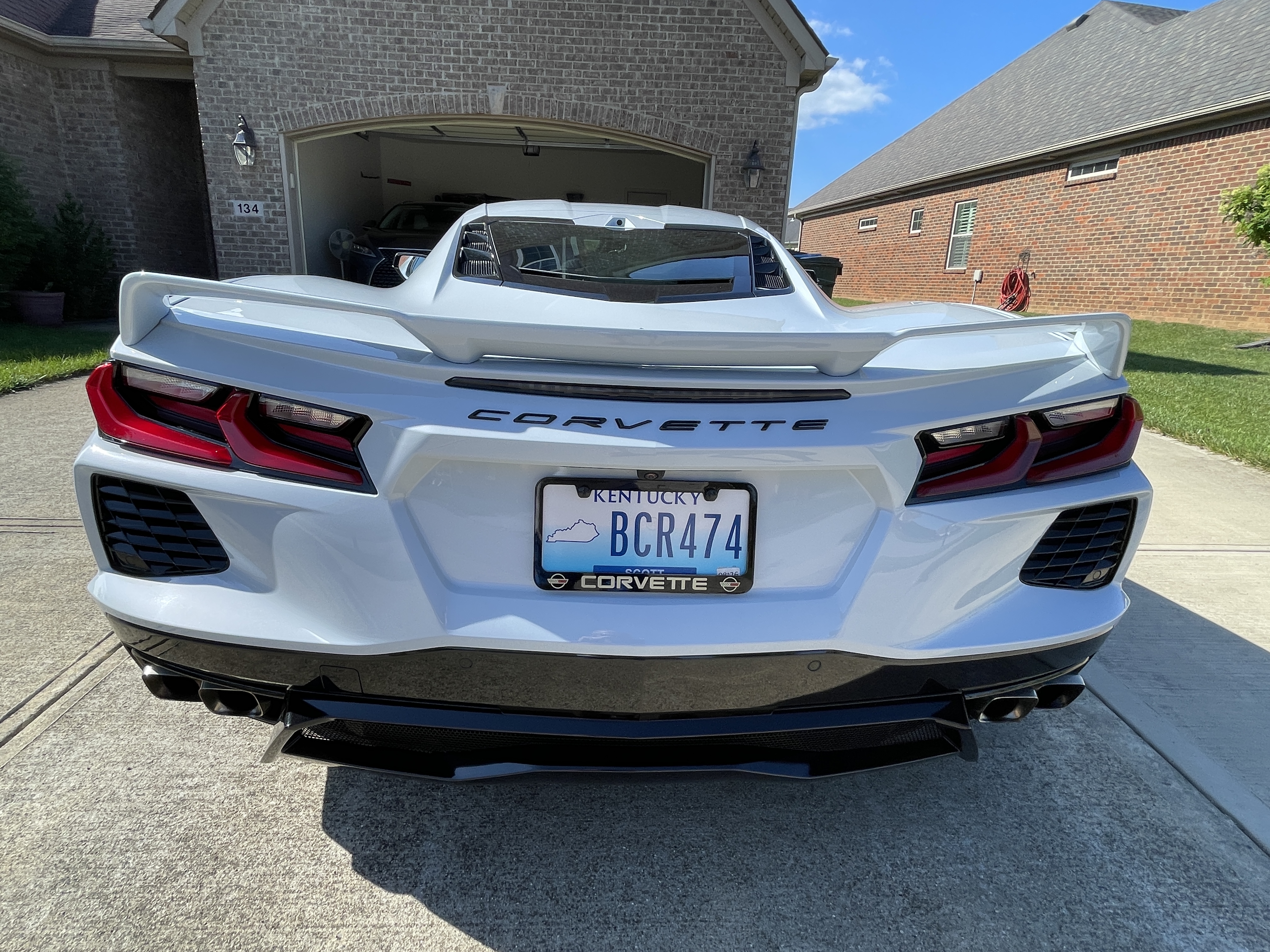 Used 2020 Chevrolet Corvette Stingray Preferred Cpe w/ 2LT Preferred Equipment Group RWD image 4
