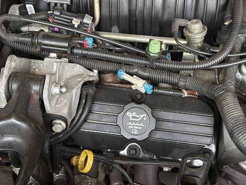 Used 2002 Chevrolet Monte Carlo SS w/ Pace Car Replica Pkg image 23