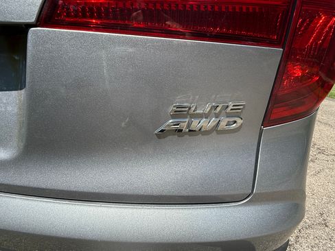 Used 2017 Honda Pilot Elite image 10