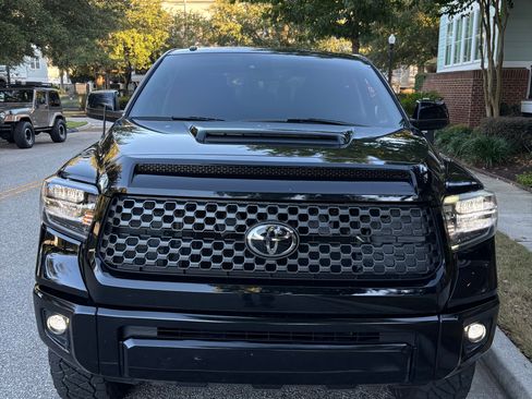 Used 2019 Toyota Tundra SR5 image 9