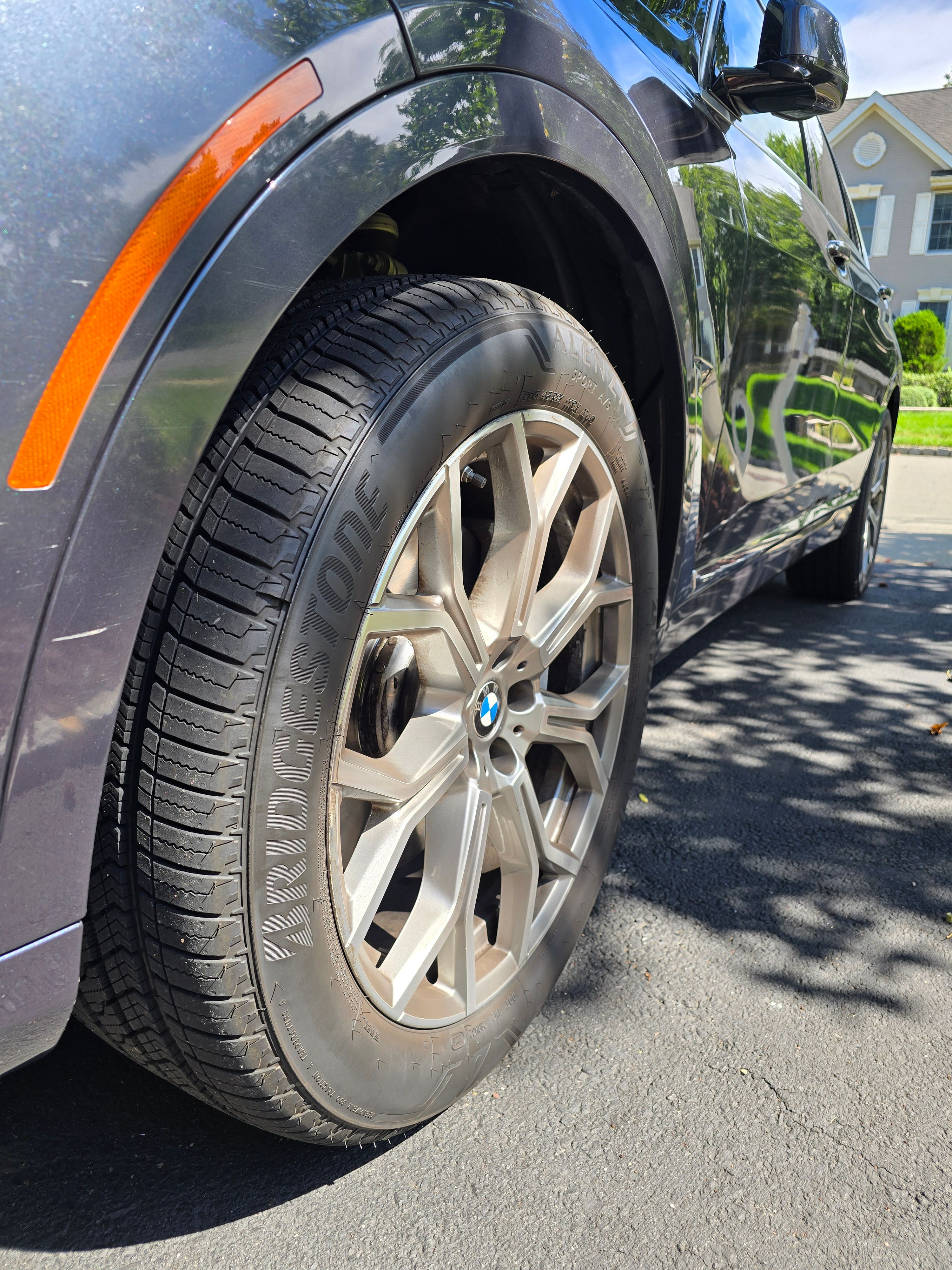 Used 2021 BMW X7 xDrive40i w/ Premium Package AWD/4WD image 10