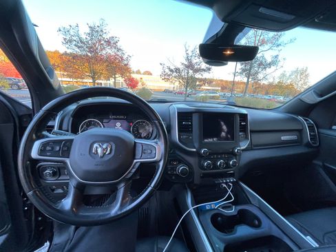 Used 2021 RAM 1500 Big Horn image 5