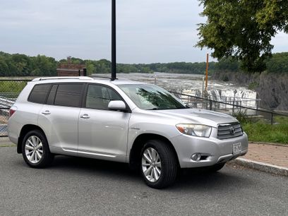 Used 2010 Toyota Highlander Limited
