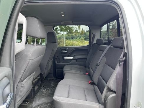 Used 2017 Chevrolet Silverado 1500 LT w/ All Star Edition AWD/4WD image 8