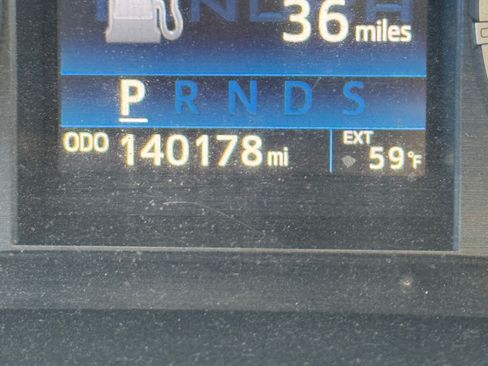 Used 2015 Toyota Tundra Platinum image 15