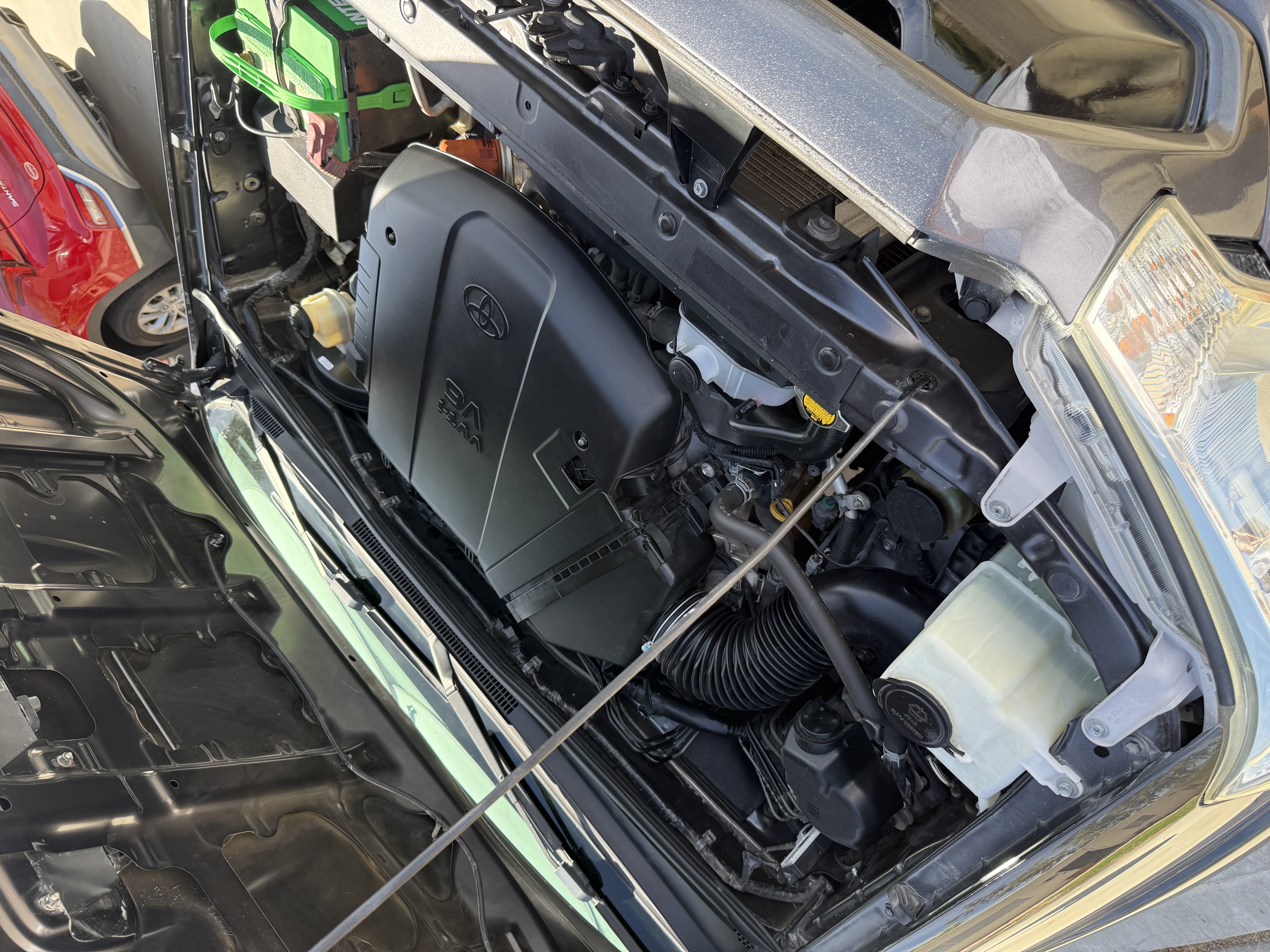 Used 2015 Toyota Tacoma PreRunner w/ TRD Sport Package RWD image 14