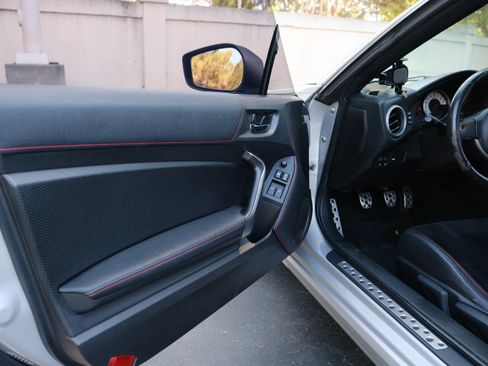 Used 2014 Scion FR-S Monogram Series RWD image 10